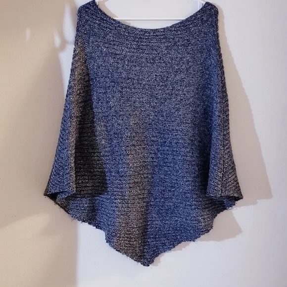 Echo | Cozy Knit Sweater Poncho Shawl - Picture 4 of 9